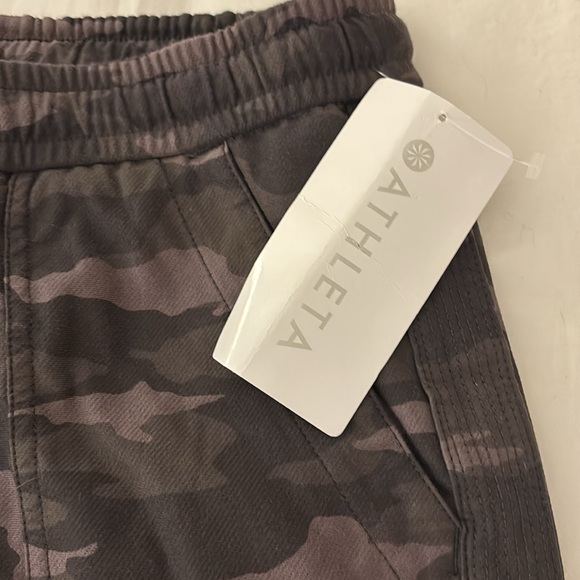 Athleta Camo Farallon Jogger - Picture 3 of 5